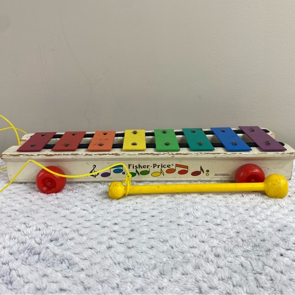 Fisher-Price Vintage Pull Along Rainbow Musical Xylophone‎ for Kids - Picture 2 of 5